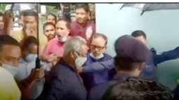 সিলেটের কানাইঘাট উপজেলার সীমান্তবর্তী লোভাছড়া পাথর কোয়ারী পরিদর্শন করেছেন মন্ত্রি পরিষদ বিভাগের সমন্বয় ও সংস্কার বিষয়ক সচিব মোহাম্মদ কামাল হোসেন