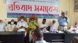 সারীঘাটে বাঁশকল উচ্ছেদ করেছে প্রশাসন/চাঁদাবাজদের আইনের আওতায় আনার দাবীতে অটল মালিক শ্রমিকরা