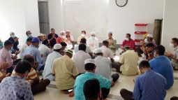 আরিফ সহ বিএনপির নেতৃবৃন্দের সুস্থ্যতা কামনায় স্বেচ্ছাসেবক দল, যুবদল ও ছাত্রদলের দোয়া মাহফিল