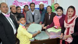 শীতার্ত দুঃস্থ মানুষের কল্যাণে এগিয়ে আসা আমাদের মানবিক দায়িত্ব: ডা. আরমান আহমদ শিপলু