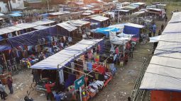 লালদিঘীর হকার্সদের পুনর্বাসনের মাঠে নানা সমস্যা জর্জরিত ব্যবসায়ীরা