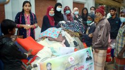 বিজনেস কমিউনিটি টিম সিলেটের উদ্যোগে শীতার্তদের মাঝে শীতবস্ত্র বিতরণ