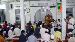 করোনায় আক্রান্তদের রোগমুক্তি কামনায় বৃহত্তর আম্বরখানা জাতীয়তাবাদী পরিবারের দোয়া ও মিলাদ
