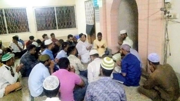 খন্দকার মুক্তাদিরের সুস্থতা কামনায় ১৬নং ওয়ার্ড ছাত্রদলের দোয়া মাহফিল