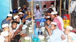 বড়শালায় এতিম শিক্ষার্থীদের মাঝে মিশন মাইন্ডেড অর্গানাইজেশনের ইফতার বিতরণ