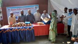 গরীব ও অসহায়দের মাঝে হামিম ওয়েলফেয়ার ফাউন্ডেশন ইউকের ঈদ সামগ্রী বিতরণ