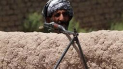 আফগানিস্তানের কান্দাহার প্রদেশের কনস্যুলেট থেকে প্রায় ৫০ জন কূটনীতিক ও নিরাপত্তা রক্ষাকারীকে প্রত্যাহার করেছে ভারত