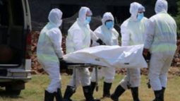 একদিনে করোনা শনাক্তে ১৩৭৬৮ জনের নয়া রেকর্ড, আরও ২২০ জনের মৃত্যু